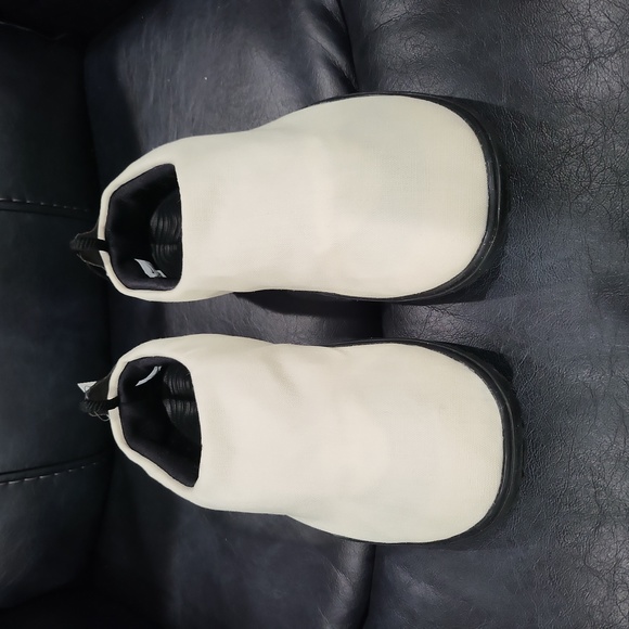 ACG Moc "Summit White Black" - Picture 3 of 10